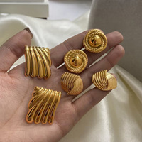 Pendientes Geométricos Elegantes y Discretos de Acero Inoxidable con Baño Electrolítico para Mujer, Estilo Europeo Americano, Joyería de Alta Gama