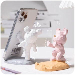 Yaratıcı ve Sevimli Ayı Art Deco Natürmort Reçine Telefon Standı Masaüstü Dekorasyonu - Product Image 1