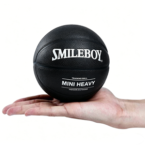 Pallone da Basket Mini Pesato Nero Taglia 3 600g con Logo Personalizzato, Resistente all'Usura, Migliora la Capacità di Dribbling e la Forza del Polso, per Allenamento e Riabilitazione - Product Image 2