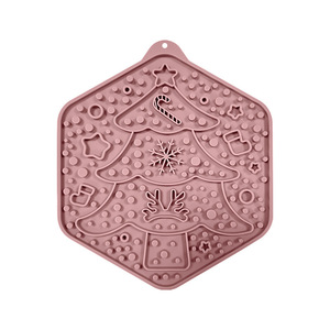 Tapis à lécher pour chat en silicone de qualité alimentaire, nouveau design, en forme de sapin de Noël, pour l'engraissemment et la stimulation à l'alimentation lente - Product Image 1