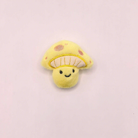 Porte-clés en peluche champignon mignon de dessin animé en gros, pendentifs décoratifs, accessoires pour écharpes et chapeaux, porte-clés en peluche champignon exquis