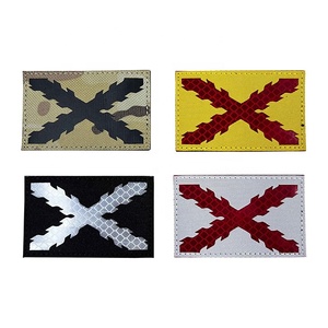 MED Medic EMSレーザーカットマルチカム赤外線反射エンブレムバッジ装飾縫製アップリケフックとループファスナーバック付き - Product Image 2