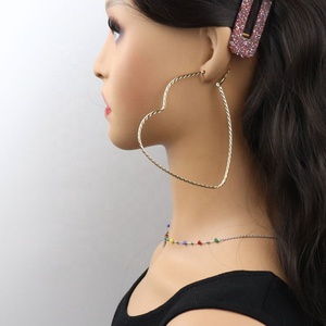 Nhà Máy Trực Tiếp Chất Lượng Tốt Đẹp 100Mm Trái Tim Lớn Hoop Bông Tai Vàng Và Bạc Mạ Dễ Thương Phong Cách Cho Đám Cưới Bên Hoặc Quà Tặng - Product Image 2