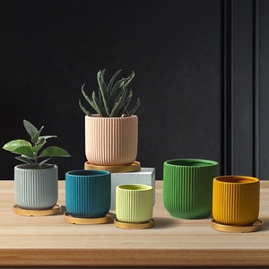 Macetas de Cerámica de Estilo Nórdico Moderno, Diseño Minimalista, Mate, Multicolor, para Plantas de Interior - Product Image 4