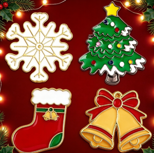 Pin de solapa esmaltado <span class=keywords><strong>personalizado</strong></span> de Navidad, broche de aleación chapado en oro con diseños de Papá Noel, árbol, copo de nieve, campana y calcetín, insignia festiva, regalo <span class=keywords><strong>para</strong></span> fiestas, venta al por mayor - Product Image 1