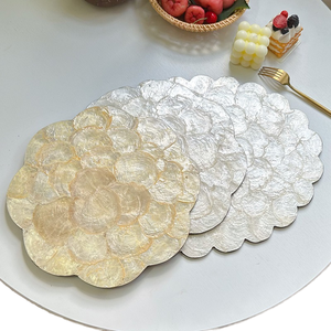 Manteles Individuales Modernos de Concha de Capiz Natural con Diseño Náutico para Decoración del Hogar - Product Image 1