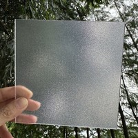 Plaque diffuseur de lumière en polycarbonate givré moderne pour toiture plate, idéale pour les applications hôtelières