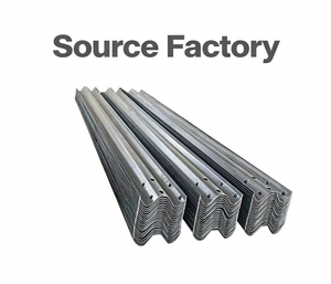 Barrière de circulation en poutre profilée en acier galvanisé à chaud, certifiée ISO 9001, marque PiPe, réflecteur de qualité diamant, résistance aux impacts M65 - Product Image 1