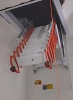 Escaliers de grenier intérieurs télescopiques manuels/électriques en acier pour restaurants et hôtels au détail