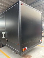 Kiosque de vente au détail SL-6Z tout noir style Darth Vader pour sites touristiques, en aluminium, avec panneaux sandwich EPS, remorque légère en fibre de verre