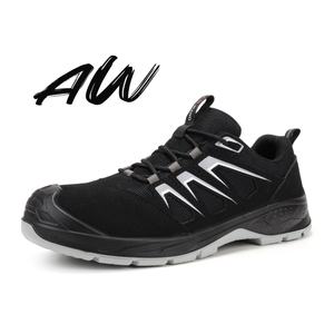 JIANKUN Bottes unisexes en cuir de vache Mode SBP/EH Anti-perforation/anti-écrasement Embout en acier <span class=keywords><strong>Chaussures</strong></span> de sécurité décontractées pour <span class=keywords><strong>hommes</strong></span> <span class=keywords><strong>Chaussures</strong></span> de sport industrielles Hiver - Product Image 1