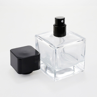 Flacon de parfum en gros pour fabricants – Bouteilles en verre rectangulaires de 50 ml et 100 ml avec pulvérisateur et capuchon