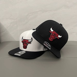 Casquette de baseball unisexe style streetwear pour Chicago, en sergé, 6 panneaux, calotte rigide, visière large, style hip-hop, protection solaire - Product Image 1