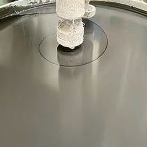 Pintura en Polvo Semibrillante Ignífuga Dongkang para Electrodomésticos, Recubrimiento Líquido de 1-3 mm de Espesor para Aplicación por Pulverización en Acero y Madera - Product Image 2