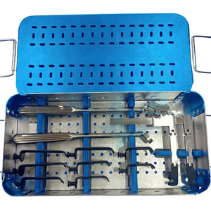 Juego de Retractores para Microdiscectomía Lumbar Caspar, Kit de Instrumentos Manuales para Cirugía Ortopédica de Columna Vertebral, Sistema de Retracción Lumbar McCulloch - Product Image 1