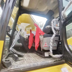 Excavadora Komatsu PC 220-8 Usada, Original de Japón, de Segunda Mano, con Motor Cummins, Componentes Principales Incluyendo Motor, Caja de Cambios y Bomba de Engranajes - Product Image 6