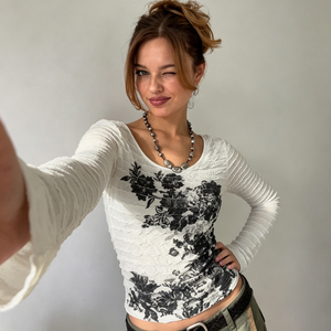 Haut court rétro américain à col rond en maille texturée à imprimé floral, coupe ajustée et cintrée à la taille, style Hot Girl - Product Image 2