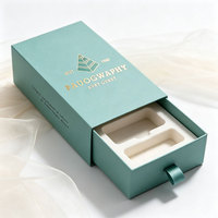 Boîte coulissante en papier sur mesure avec plateau EVA pour cosmétiques, rouges à lèvres, échantillons de parfum, emballage de souvenirs et d'artisanat
