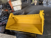 Satisfaction garantie, fabrication d'origine, godet SLN quatre-en-un, nouveau design pour excavatrice de 5-6 tonnes avec garantie d'un an fiable