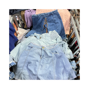 Jupes en jean d'occasion pour femmes, longues et courtes, pour la revente en lots Ukay en gros - Product Image 3