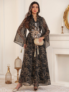 Vestido Largo Abaya con Capucha y Mangas Murciélago, Bordado Árabe, para Mujeres Musulmanas, Ideal para el Verano y Eid - Product Image 6