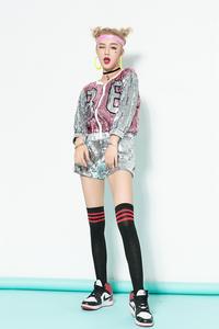 DS Performance Costume Nouvelles stars européennes et américaines avec la même tenue de scène à paillettes Danseuse de <span class=keywords><strong>jazz</strong></span> Vêtements de chanteuse - Product Image 2