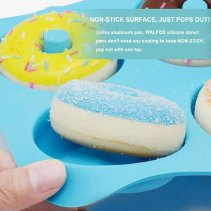 Moule à donuts antiadhésif en silicone sans BPA pour la cuisson – Facile à démouler pour des donuts, gâteaux et biscuits parfaits - Product Image 3