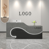 Petite table de comptoir minimaliste moderne pour magasin de vêtements, supermarché, entreprise, réception, espace d'accueil