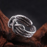 Anillo Abierto de Acero Inoxidable Vintage con Nudo de Cuerda, Diseño Trenzado Plateado para Hombre, Estilo Punk Rock y Ajustable