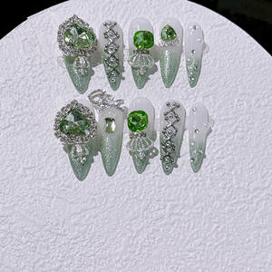 Faux ongles en résine à motif dessin animé style thé vert pour reines de la discothèque, demi-couverture, certifiés CE, forme amande, prêts à poser - Product Image 3