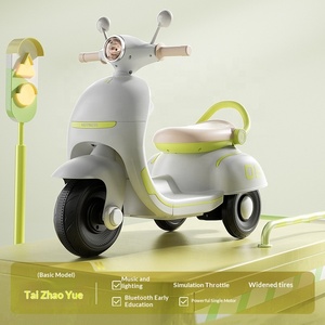 Nouvelle Moto Électrique pour Enfants avec Musique et Lumières, Vélo en Plastique à Batterie pour 1-3 Ans, Siège Arrière à Trois Roues Rechargeable - Product Image 6