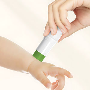 Crema in Tubetto con Oli Essenziali Vegetali per il Sollievo Istantaneo dal Prurito Post-Puntura - Product Image 3