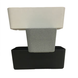 Supports d'usine Dongguan personnalisés jardinière <span class=keywords><strong>rectangulaire</strong></span> de grande taille décoration extérieure pots de fleurs en plastique - Product Image 1