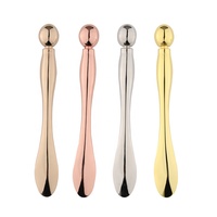 Cuillère pour le visage en métal doré avec logo personnalisé Applicateur de crème oculaire pour le massage du visage Outils de maquillage Spatule cosmétique
