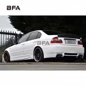 Kit carrosserie pour BMW Série <span class=keywords><strong>3</strong></span> <span class=keywords><strong>E46</strong></span> : Remplacez le style Prior Design par un pare-chocs avant, un pare-chocs arrière et des jupes latérales. - Product Image 3