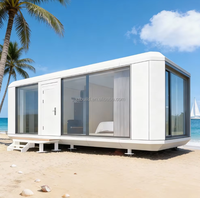 Villa de luxe préfabriquée à toit plat de 2 chambres, maison moderne en panneaux sandwich en bois, structure en acier léger, assemblage rapide, prête à l'emploi