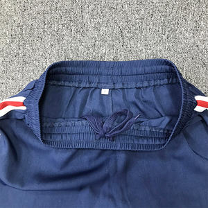 Pantalones Cortos Deportivos Casuales de Cintura Media con Diseño Bordado Vintage y Logotipo, Venta al por Mayor, Personalizados, de Poliéster/Algodón, Estilo Urbano - Product Image 3