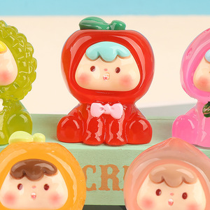 Figurines de fruits en résine rouge vif, mini ornements, accessoires de bijoux DIY, couleur aléatoire, design 3D pour la décoration artisanale - Product Image 2