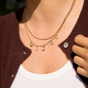 Collier multicouche en zircon œil de lune doré pour femme, design géométrique, serti clos, idéal pour le quotidien, cadeau - Product Image 2
