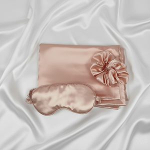 Ensemble de sommeil en soie 100% tricotée de luxe avec taie d'oreiller et masque pour les yeux - Product Image 1