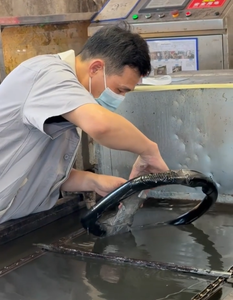 <span class=keywords><strong>Volant</strong></span> de course universel de luxe en fibre de carbone Baytak avec écran LED pour les modèles Série 5 G20-G32 G15 G01-G02 pour le <span class=keywords><strong>drift</strong></span> - Product Image 4