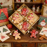 Décorations de Noël transfrontalières très prisées : petite boîte cadeau créative en bois avec motif bonhomme en pain d'épices pour suspendre à l'arbre de Noël