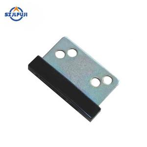 Venta al por mayor Ascensor Elevadores <span class=keywords><strong>Puerta</strong></span> Guía Zapatos <span class=keywords><strong>Puerta</strong></span> Deslizador <span class=keywords><strong>Pasillo</strong></span> <span class=keywords><strong>Puerta</strong></span> Pie - Product Image 1