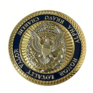 Pièce de monnaie commémorative personnalisée en alliage de zinc 3D gaufré, finition émail bleu marine, pour Halloween, Noël, ou événements commémoratifs et honorifiques - Product Image 1