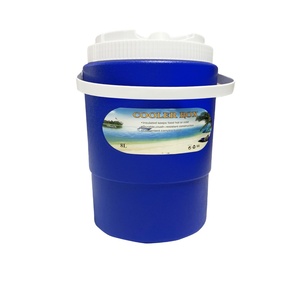 Jarra de agua de plástico <span class=keywords><strong>para</strong></span> acampar al aire libre, tamaño grande, 8L, poliuretano - Product Image 2