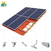 Structure de montage photovoltaïque modulaire pour toiture en tuiles industrielles, en AL6005-T5 et SUS304 anodisé, charge de neige 1,4 KN/m, pour une installation solaire fiable.