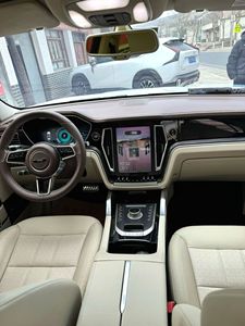 รถยนต์มือสอง Zotye T700 ปี 2018 เครื่องยนต์ 1.8T เทอร์โบ เกียร์อัตโนมัติ SUV พวงมาลัยซ้าย 5 ที่นั่ง ล้อแม็ก R17 สีขาว พร้อมกล้อง - Product Image 5