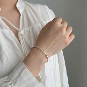 ดีแลม สร้อยข้อมือเงินแท้ 925 ดีไซน์น่ารักทันสมัย ประดับคริสตัล สำหรับผู้หญิง - Product Image 2