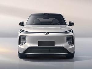 2025 Changan Qiyuan Q07 Nouveau véhicule énergétique sur une autonomie de 1,400 km avec une IA Tianshu de bout en bout multimodale - Product Image 2