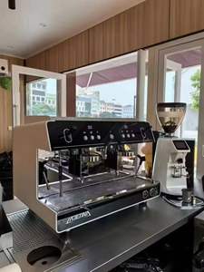 Machine à expresso semi-automatique LaDetina E61 simple/double pour les cafés et salons de thé - Design légendaire Taisho - Product Image 3